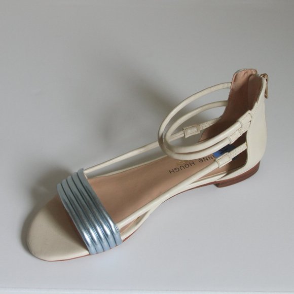 Julianne Hough for Sole Society "Olexa" Sandals- Size 6.5M - Tan Silver - Picture 3 of 6